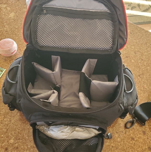 NWOT Canon Camera Bag - Picture 2 of 3